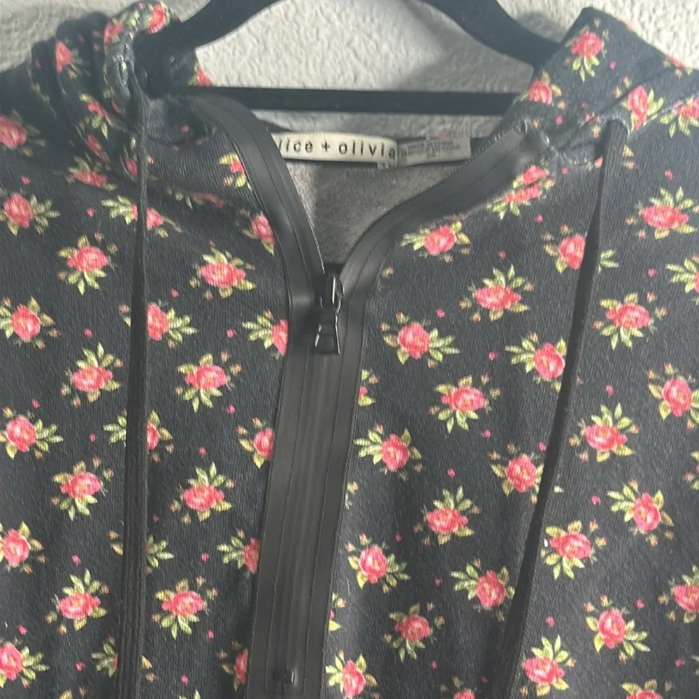 Alice + Olivia black pink  floral half zip crop hoodie size small p - Picture 4 of 7
